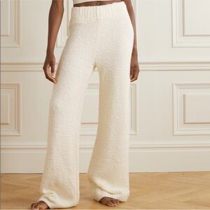 SKIMS Cream Women's Fleece Pants. New with tags